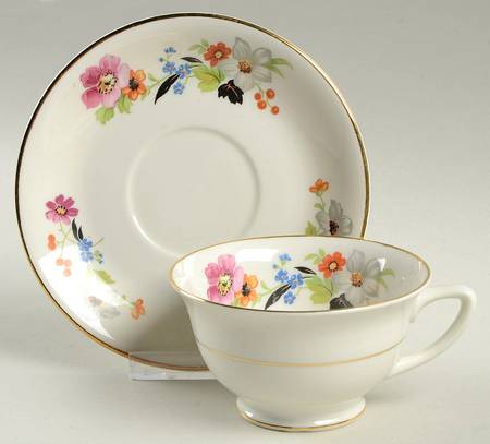 PRI10 Footed Cup & Saucer Set