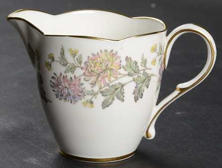 Chrysanthemum Mini Creamer