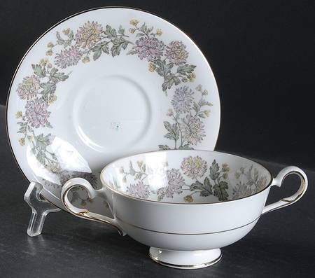 Chrysanthemum Footed Cream Soup Bowl & Saucer Set