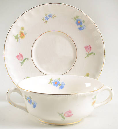 Revere (Smooth Gold Trim) Footed Cream Soup Bowl & Saucer Set