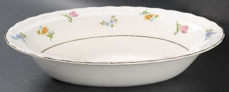 Revere (Smooth Gold Trim) 10" Oval Vegetable Bowl