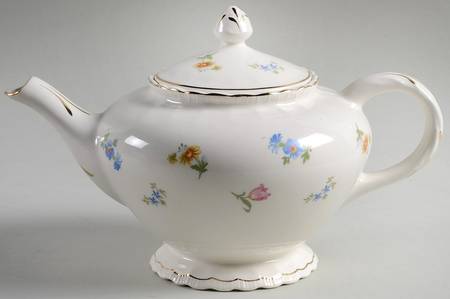 Revere (Smooth Gold Trim) Teapot & Lid