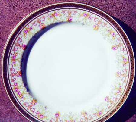 POY246 Dinner Plate