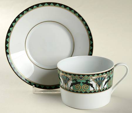 Ariel Green Flat Cup & Saucer Set