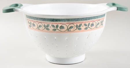 French Quarter (Stoneware) Melamine Colander