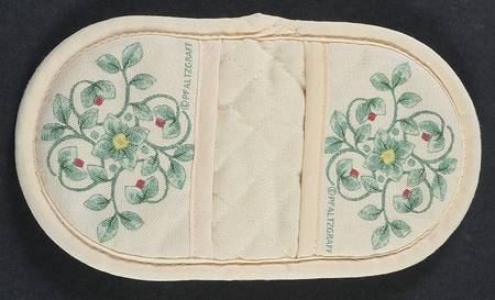 French Quarter (Stoneware) Cloth Double Oven Glove