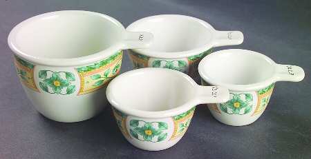 French Quarter (Stoneware) Measuring Cup Set (1 Cup,1/2 Cup,1/3 Cup,1/4 Cup)