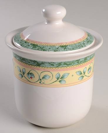 French Quarter (Stoneware) Small Canister & Lid