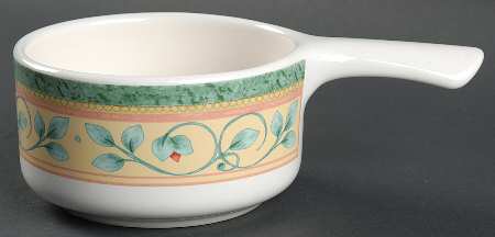 French Quarter (Stoneware) Open Onion Soup