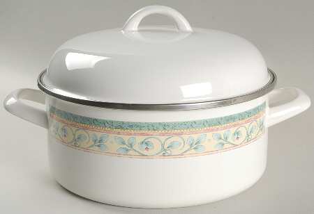 French Quarter (Stoneware) 5 Qtt Metal Dutch Oven & Lid