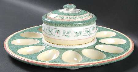 French Quarter (Stoneware) Sculpted Deviled Egg with Covered Dip Bowl