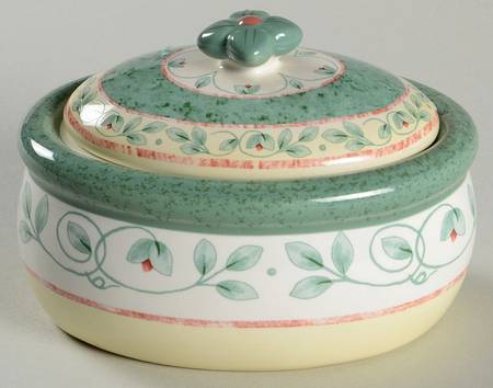 French Quarter (Stoneware) Dip Bowl and Lid
