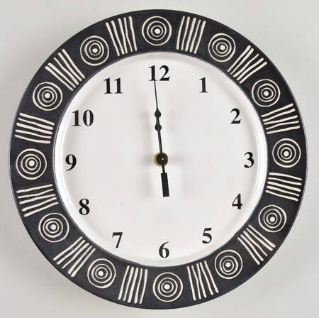 Bongo (Black) 1-2" depth  Clock Plate HC