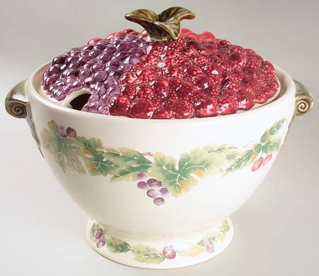Jamberry Tureen &  Lid