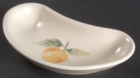 Jamberry Crescent Salad Plate by Pfaltzgraff