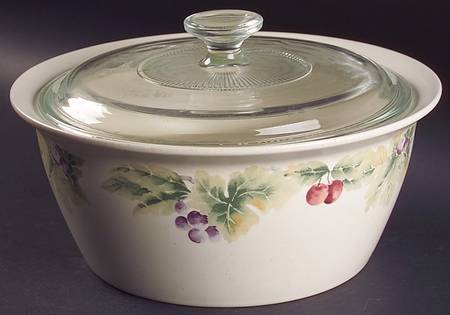 Jamberry 2.5 Qt Round Covered Casserole