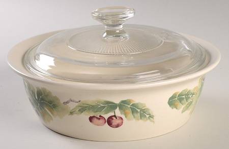 Jamberry 1 Qt Round Covered Casserole