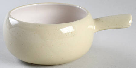 Cappuccino One Stick Handled Soup/Snack Bowl (use with SNTR11)