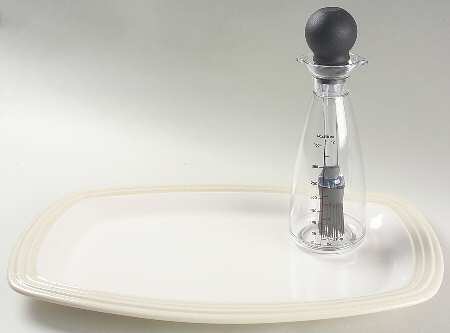 Cappuccino 2 Pc Barbeque Set (16" Platter & Glass Bottle)