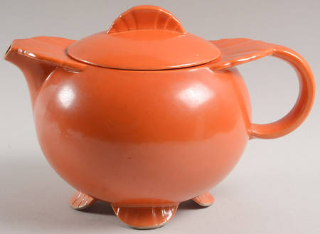 Caliente Tangerine Red (Shell Crest) Teapot & Lid