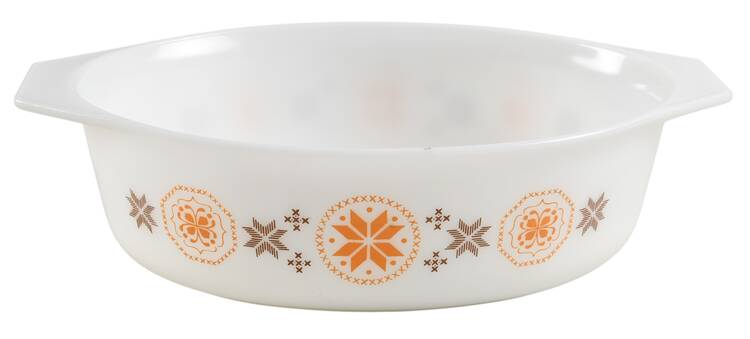 Town & Country 2.5 Quart Oval Covered Casserole No Lid by Pyrex