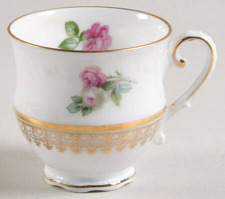 PIR65 Footed Demitasse Cup by Pirkenhammer