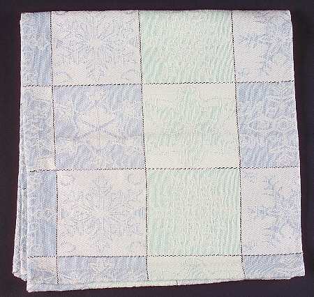 Winter Frost 19" Cloth Napkin