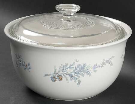 Winter Frost 3 Qt Round Covered Casserole with Glass Lid