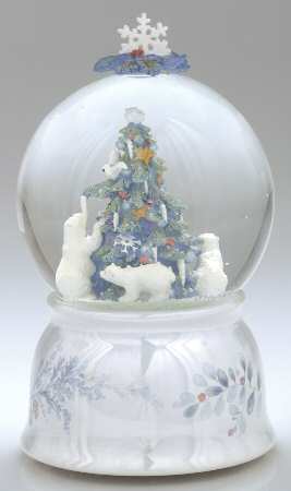 Winter Frost Snow Globe