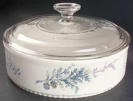 Winter Frost 1.5 Quart Round Covered Baker
