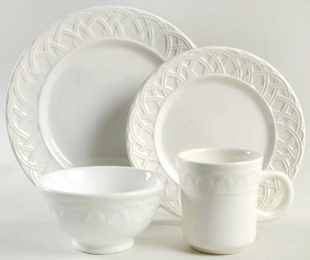 Basket Relief 4 Piece Place Setting