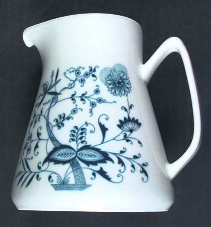 Onion Pitcher