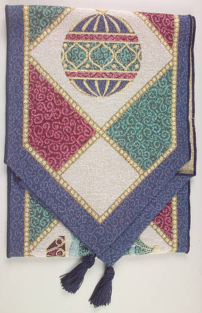 Royal Holiday 13" X 72" Cloth Table Runner