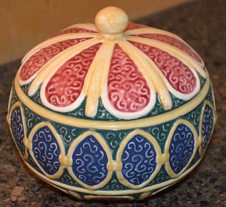 Royal Holiday Sugar Bowl & Lid
