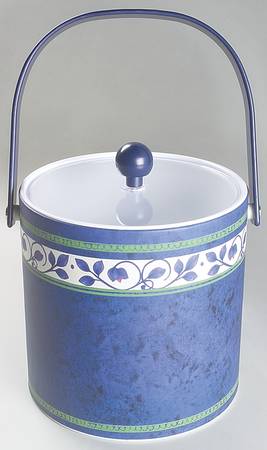 Orleans Plastic Ice Bucket & Lid by Pfaltzgraff