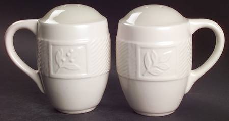 Sierra Stove Top Salt & Pepper Set