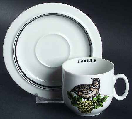 Service Chasse Flat Demitasse Cup & Saucer Set