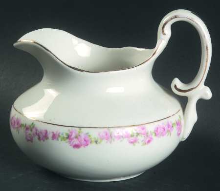 POP168 Creamer