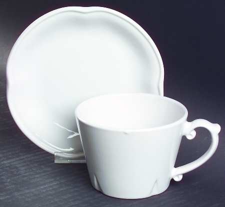 Grand Hotel Accessories Flat Cup & Saucer Set