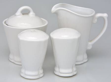 Grand Hotel Accessories 5 Piece Hostess Set
