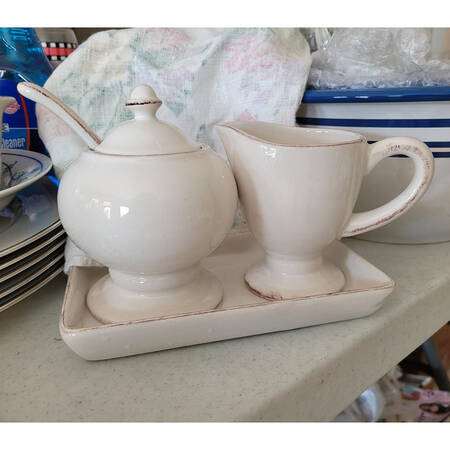 Rustic White Creamer & Sugar with Lid, Spoon & Tray Set