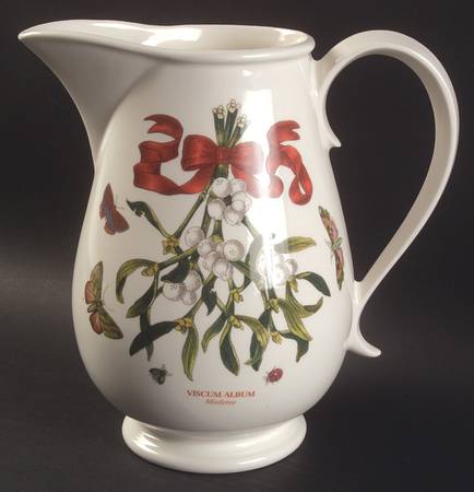 Botanic Garden Mistletoe 64 Oz Pitcher