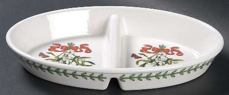 Botanic Garden Mistletoe 11" Oval Divided Vegetable Bowl