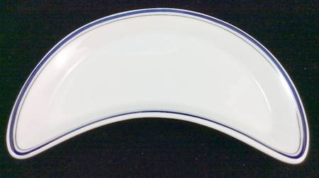 PIL11 Crescent Salad Plate