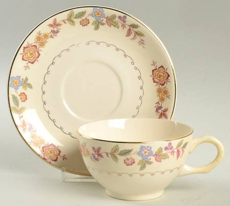 PCP173 Flat Cup & Saucer Set