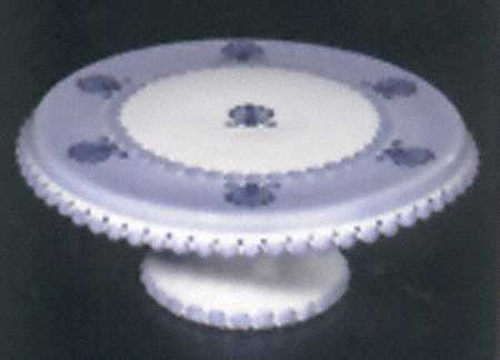 Shell and Pearl 11" Diameter Pedestal Cake Stand