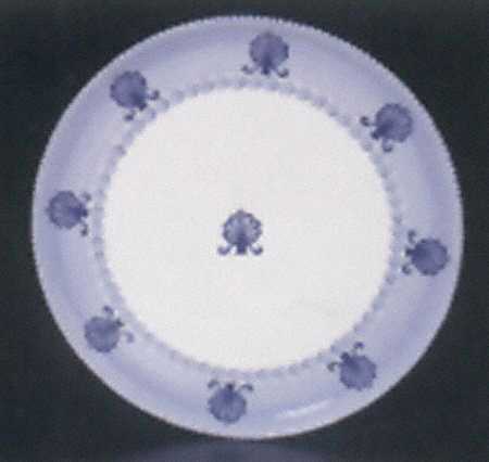 Shell and Pearl Round Tray