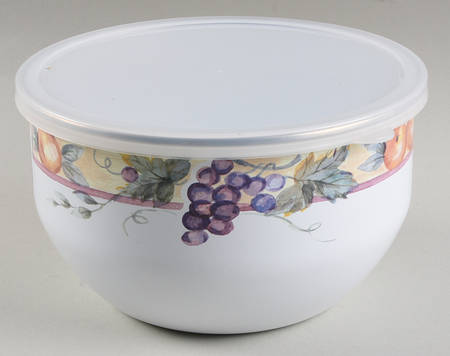 Orchard 7" Metal Bowl & Plastic Lid