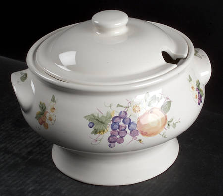 Orchard Tureen &  Lid