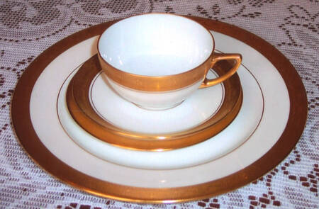 PIC67 Flat Cup & Saucer Set